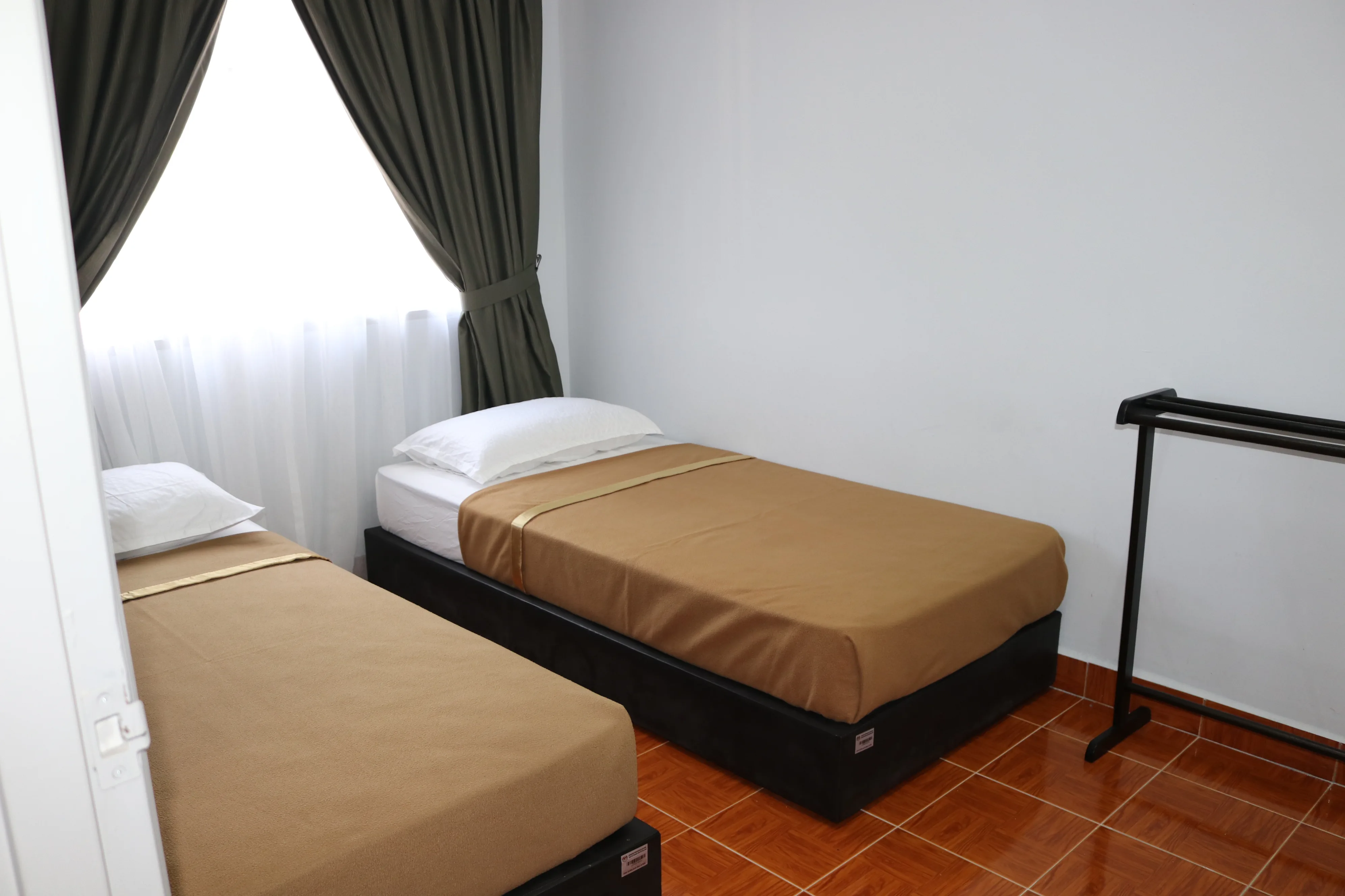 rumah-tamu-b