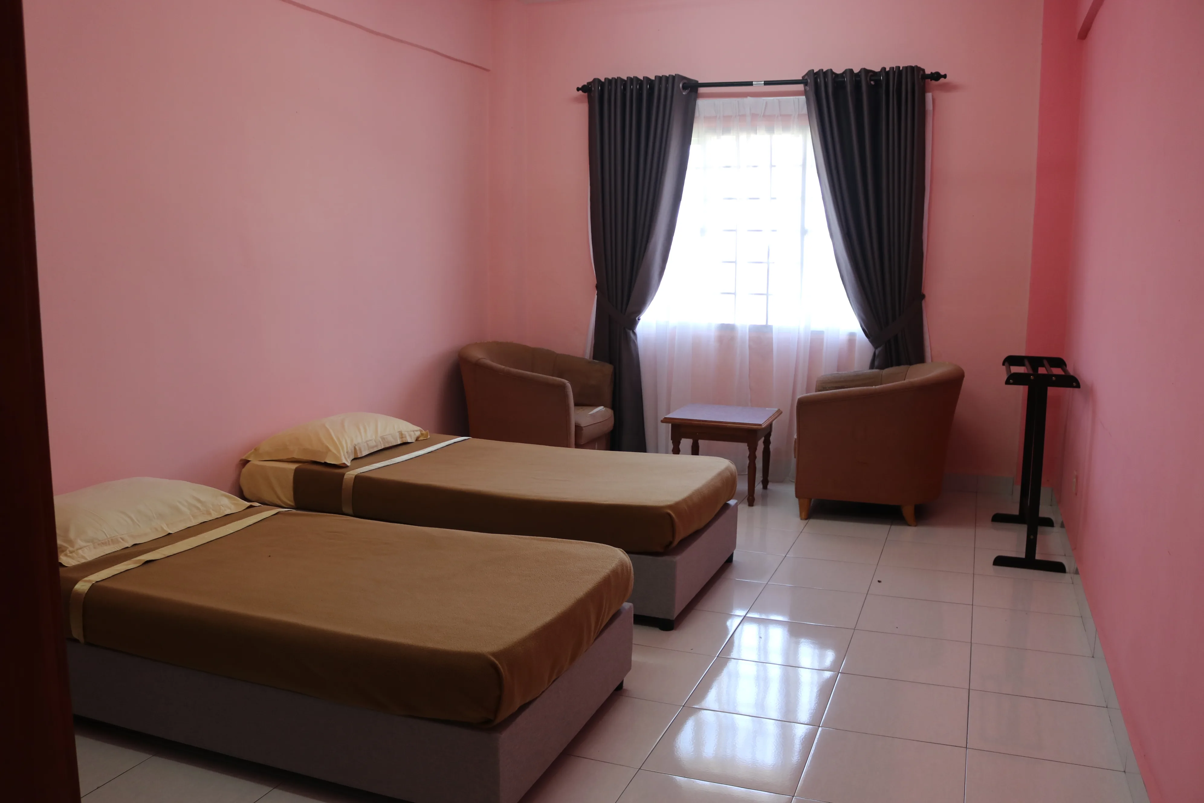 rumah-tamu-a