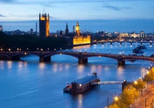 thames river